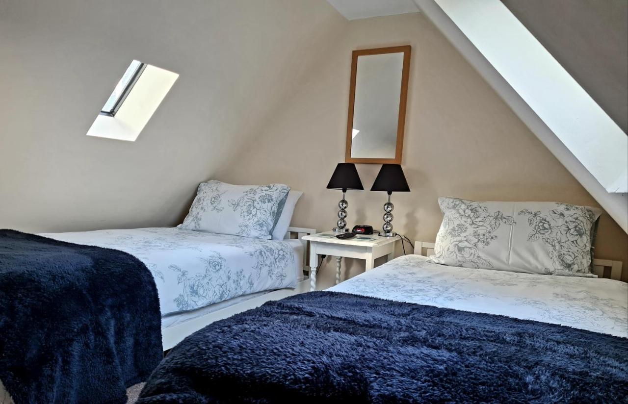 Hebridean Town House Apartment Stornoway  Bagian luar foto