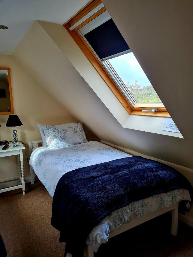 Hebridean Town House Apartment Stornoway  Bagian luar foto