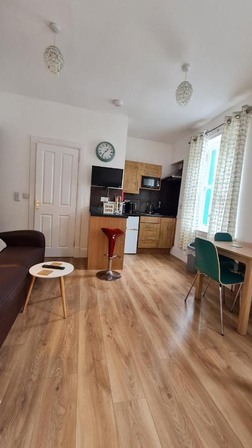 Hebridean Town House Apartment Stornoway  Bagian luar foto