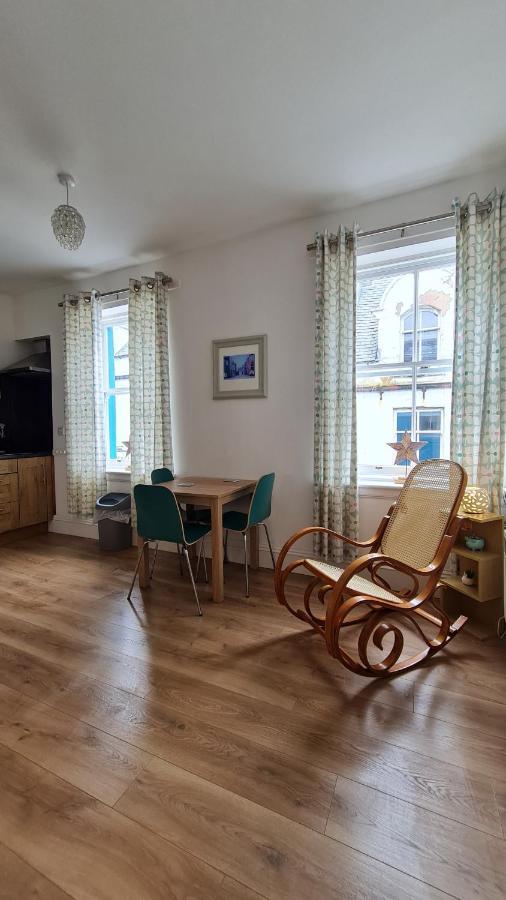 Hebridean Town House Apartment Stornoway  Bagian luar foto